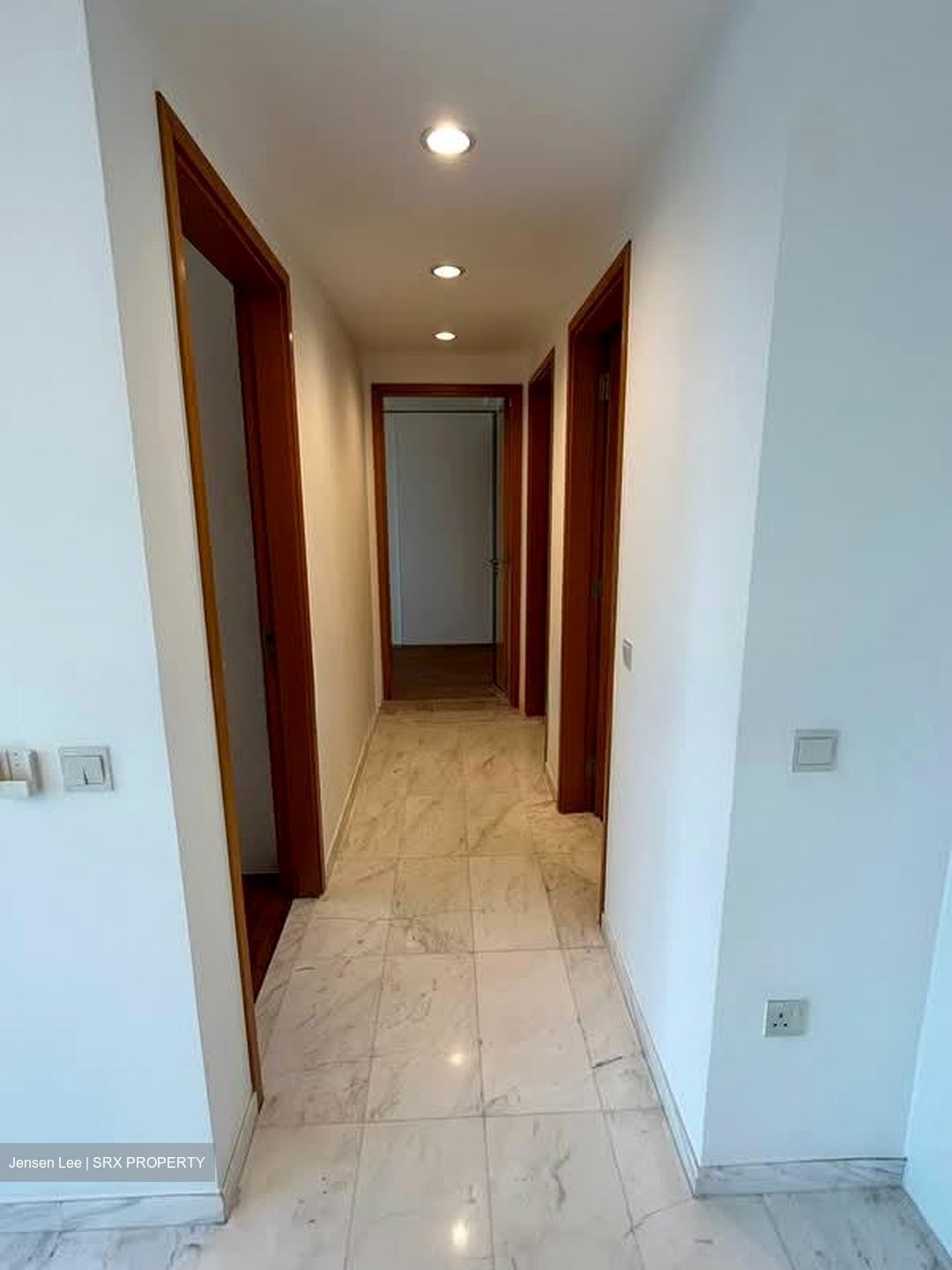 Centro Residences (D20), Condominium #566491271
